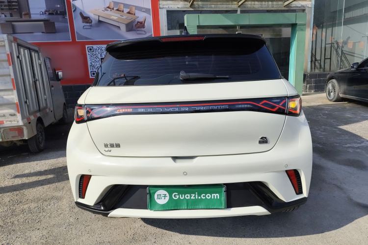 Used BYD Dolphin 2023 420 km Fashion Edition
