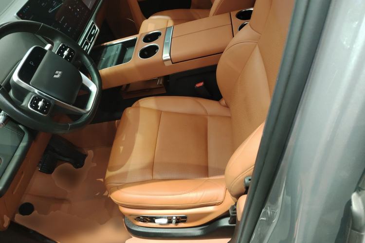 Used Li Auto L8 2023 Pro Model