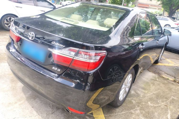 Used Toyota Camry 2015 2.0G Premier Edition