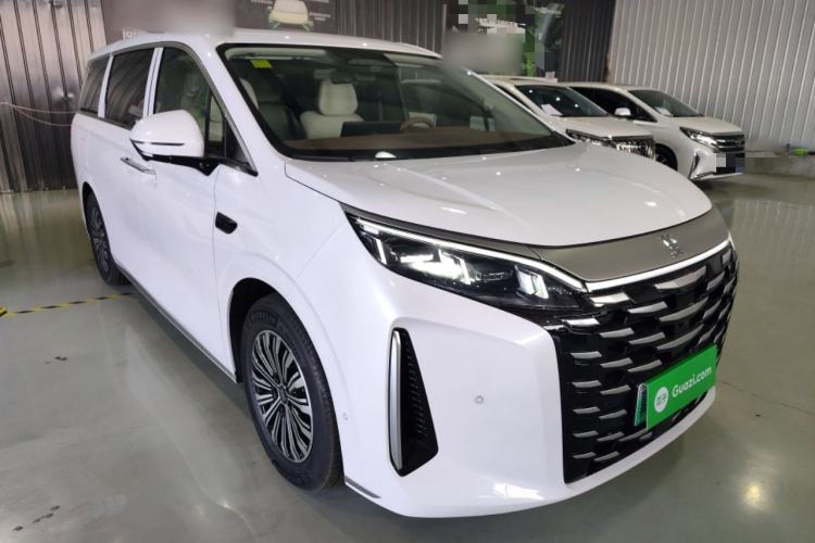 Used BYD Xia 2025 DM-i 1.5T 180km Excellence Model
