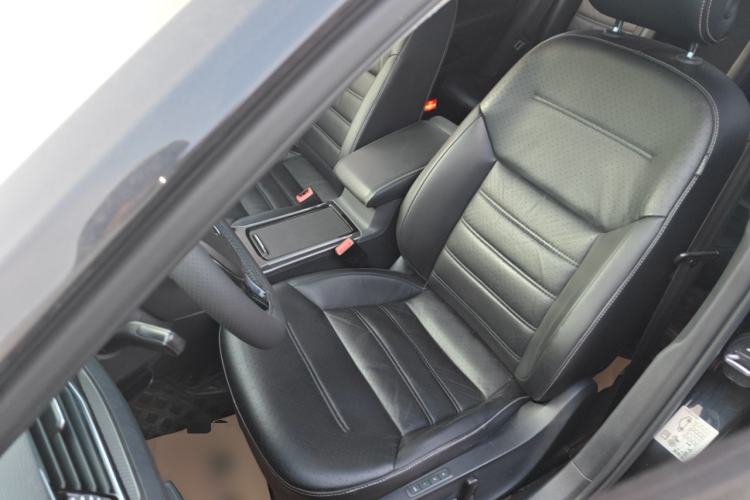 Used Volkswagen Passat 2017 330TSI DSG Prestige Edition
