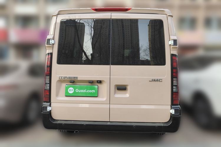 Used JMC Fushun 2023 2.0T Automatic Short-Wheelbase Low-Roof Commercial & Multi-Purpose Passenger Vehicle 6-Seater with Dual-Opening Tailgate
