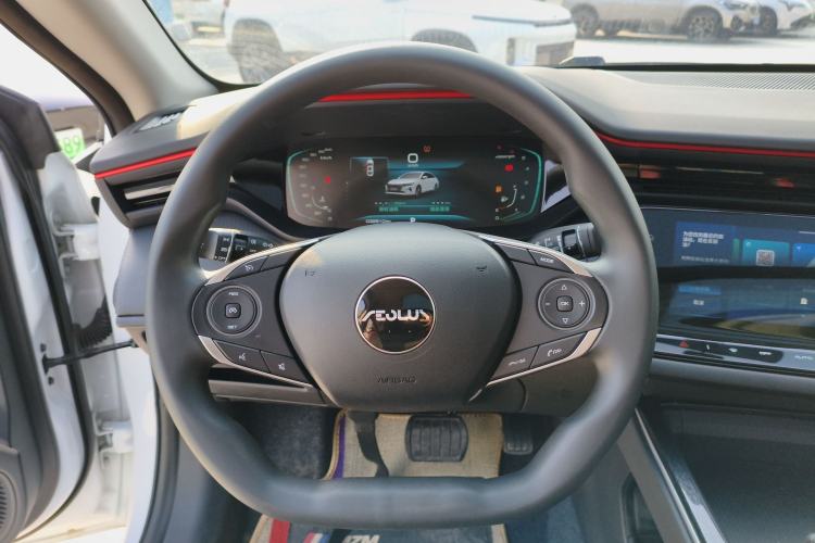 Used Dongfeng Aeolus Yixuan MAX 2023 1.5T Super-Powered Dad Edition