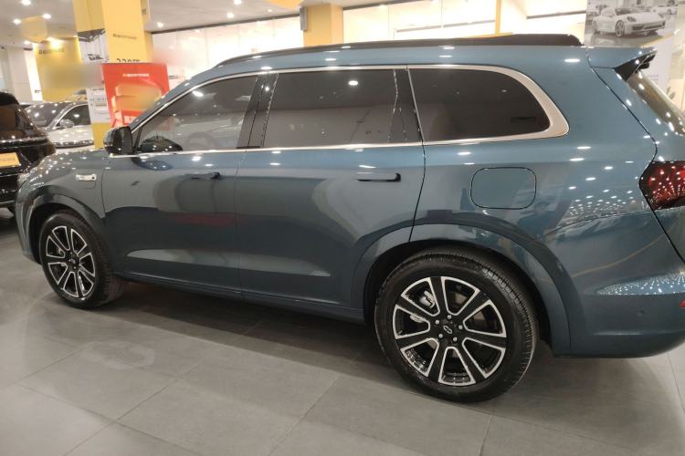 Used Hima AITO M7 2024 1.5T Intelligent Drive Rear-Drive Ultra Version 5 Seats
