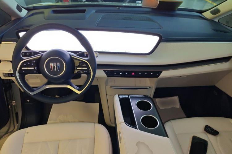 Used Buick GL8 New Energy 2024 Lu Zun Luxury Edition 6-Seater
