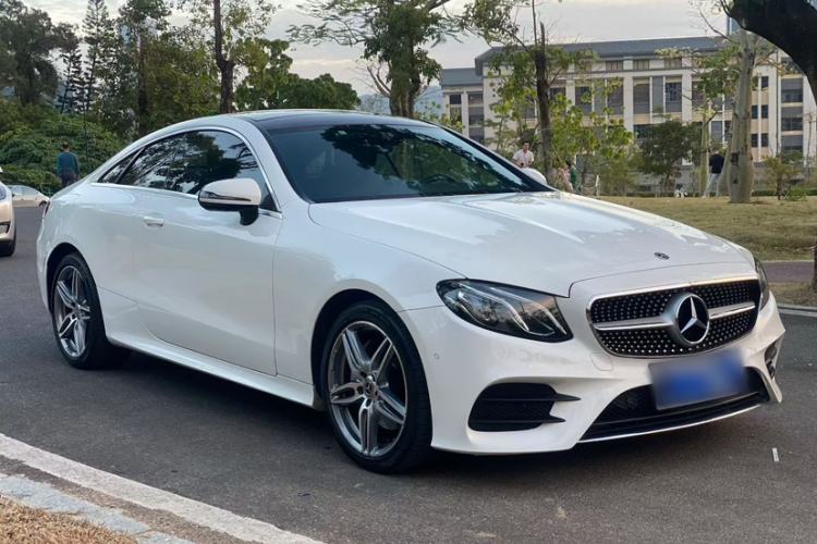 Used Mercedes-Benz E-Class 2017 E 200 4MATIC Coupe
