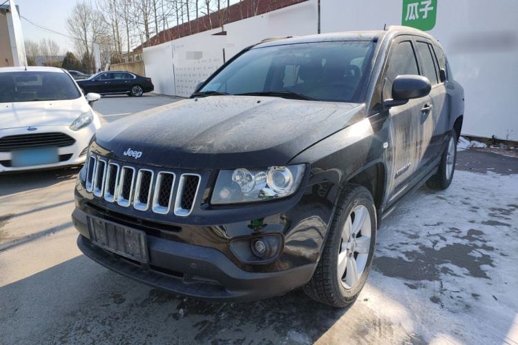 Used Jeep Compass (Import) 2015 2.0L two-wheel drive sport version