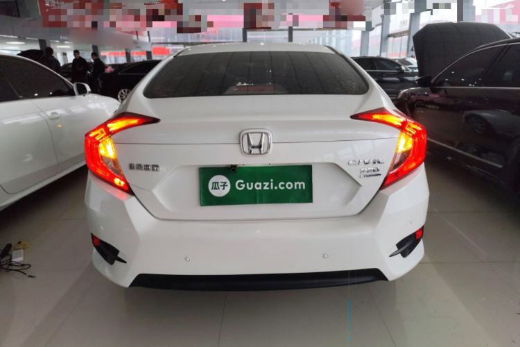 Used Honda Civic 2016 180TURBO CVT Comfort Version
