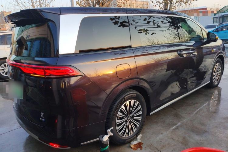 Used BYD Xia 2025 DM-i 1.5T 180km Excellence Model
