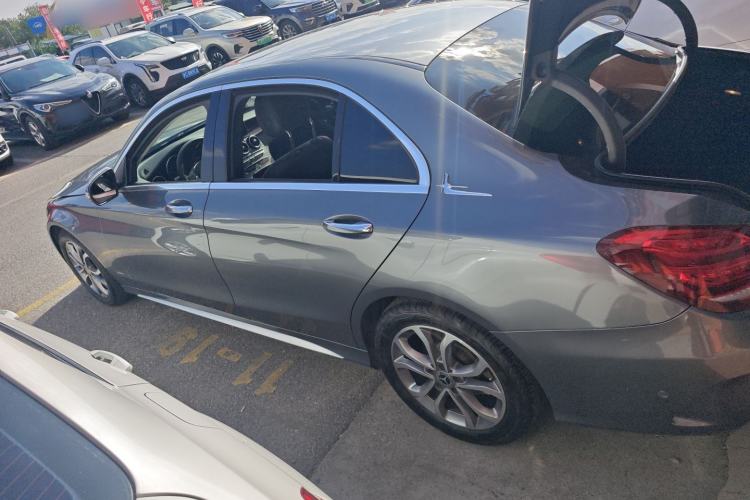 Used Mercedes-Benz C-Class 2017 Restyled C 180 L Fashion Edition Sport Version