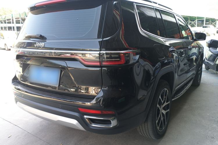 Used  Grand Commander 2022 2.0T Four-Wheel Drive Luxury Edition
