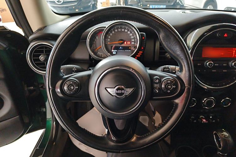 Used  MINI 2016 1.2T ONE Pioneer Edition
