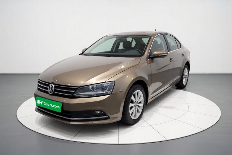 Used Volkswagen Sagitar 2015 230TSI Automatic Comfort Version