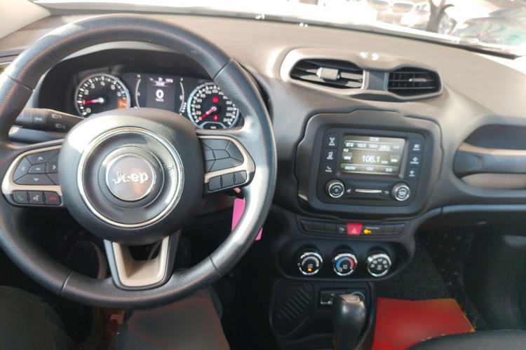 Used  Renegade 2017 180T Automatic High-Energy Version