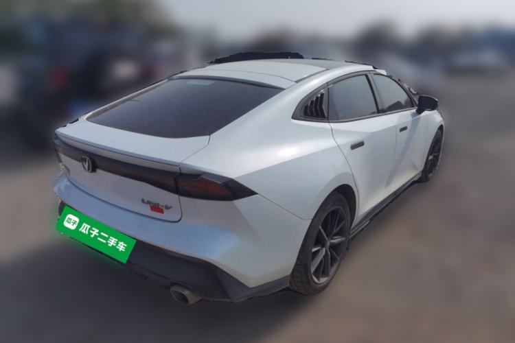 Used Changan UNI-V 2022 1.5T Prestige Version
