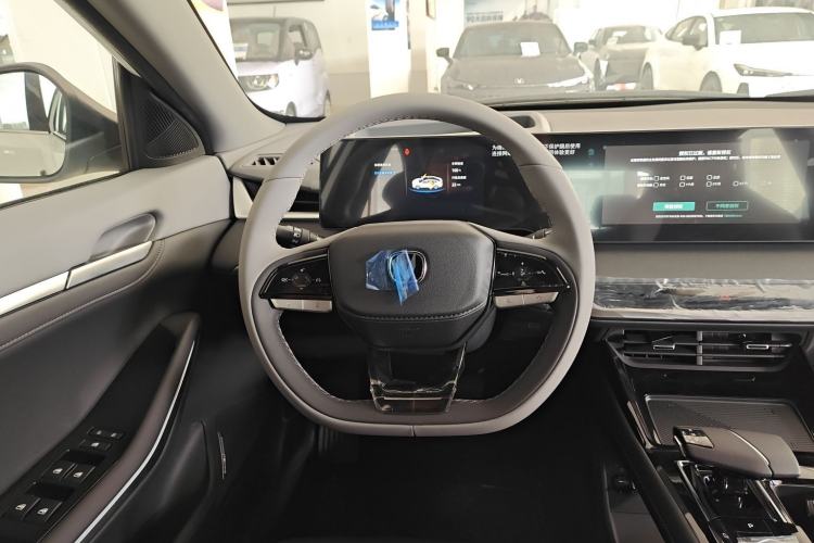 Used Changan Ruicheng PLUS 2023 1.5T DCT Navigation Edition
