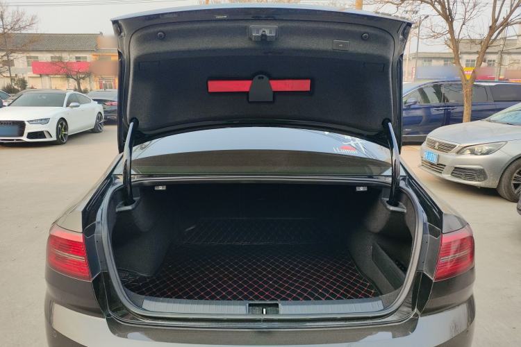 Used Volkswagen Magotan 2018 330TSI DSG Advanced Model