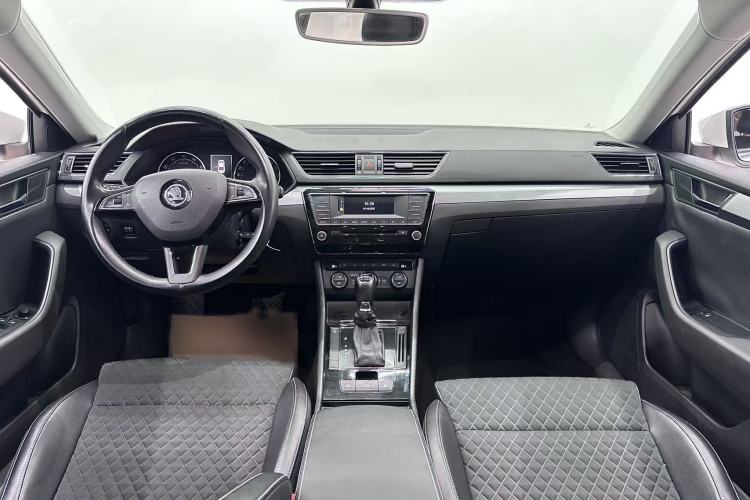 Used Skoda Superb 2016 TSI280 DSG Innovation Edition
