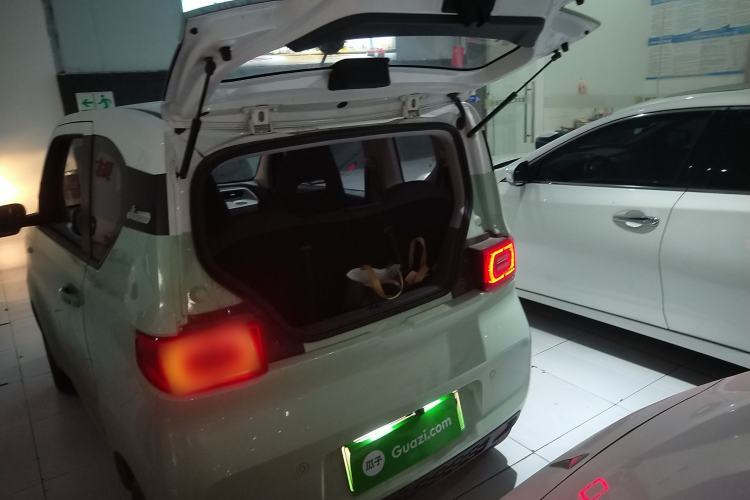 Used Wuling Hongguang MINIEV 2022 Macaron Premium Model – Lithium Ternary Battery
