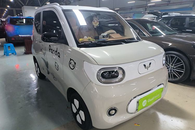 Used Wuling Hongguang MINIEV 2024 3rd Generation 215km Advanced Version