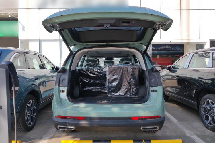 Used JETOUR Shanhai Shanhai L9 2024 1.5TD 2DHT Pro 7-Seater
