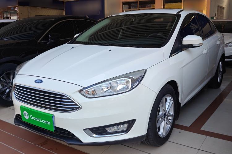 Used Ford Focus 2017 Sedan EcoBoost 180 Automatic Elite Model