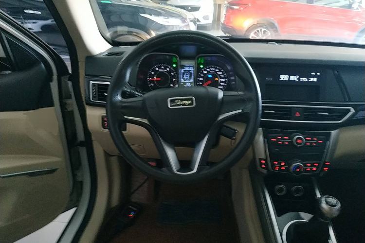 Used Zotye Domy X5 2017 Value Edition 1.6L Manual Comfort Model
