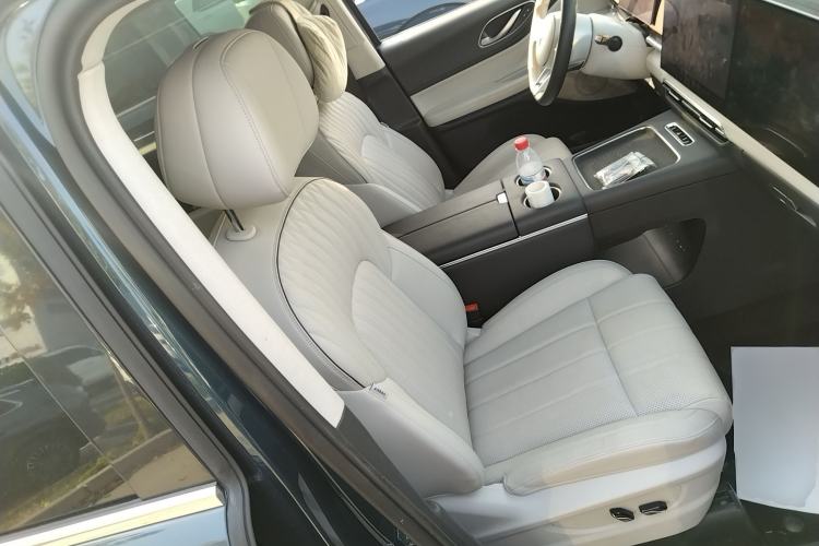 Used VOYAH Dream 2025 PHEV Four-Wheel-Drive Flagship Kunpeng Edition