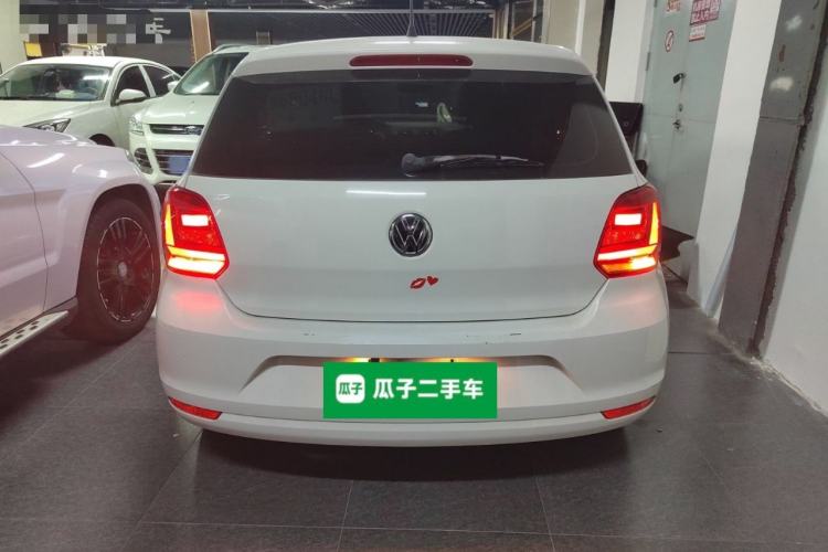 Used Volkswagen Polo 2016 1.4L Manual Fashion Model
