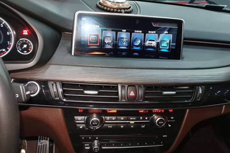 Used BMW X5 2017 xDrive28i
