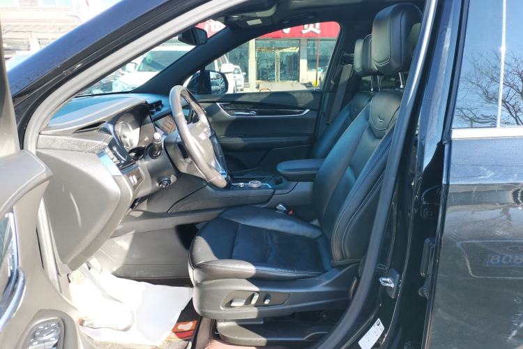 Used Cadillac XT6 2021 28T Six-Seater Four-Wheel-Drive Luxury Version
