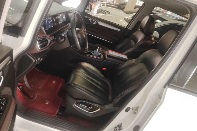 Used GAC Trumpchi M6 2023 PRO 270T DCT Luxury Edition
