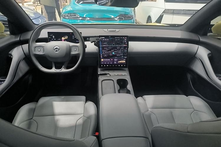 Used Nio ET5T 2023 75 kWh Touring