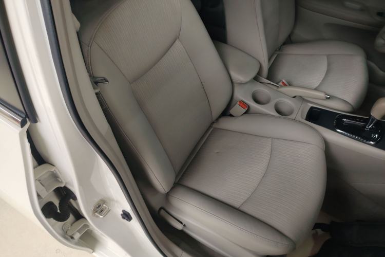 Used Nissan Tiida 2014 1.6L CVT Smart Model