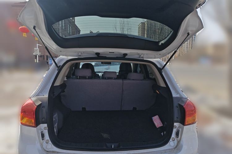 Used Mitsubishi ASX 2018 2.0L CVT Two-Wheel Drive Smart Orange Edition
