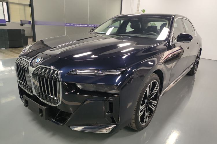 Used BMW 7 Series 2023 740Li Leading Model M Sport Package