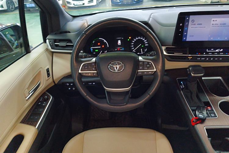 Used Toyota Granvia 2023 2.5L Hybrid Prestige Wellness PLUS Edition