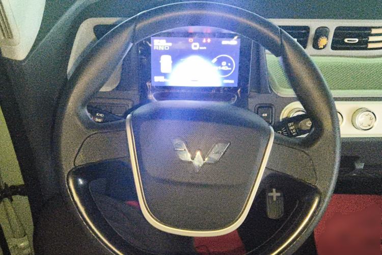 Used Wuling Hongguang MINIEV 2022 Macaron Premium Model – Lithium Iron Phosphate