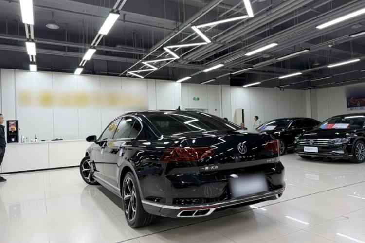 Used Volkswagen Magotan 2023 2 Million Units Commemorative Edition 330TSI DSG Luxury Version
