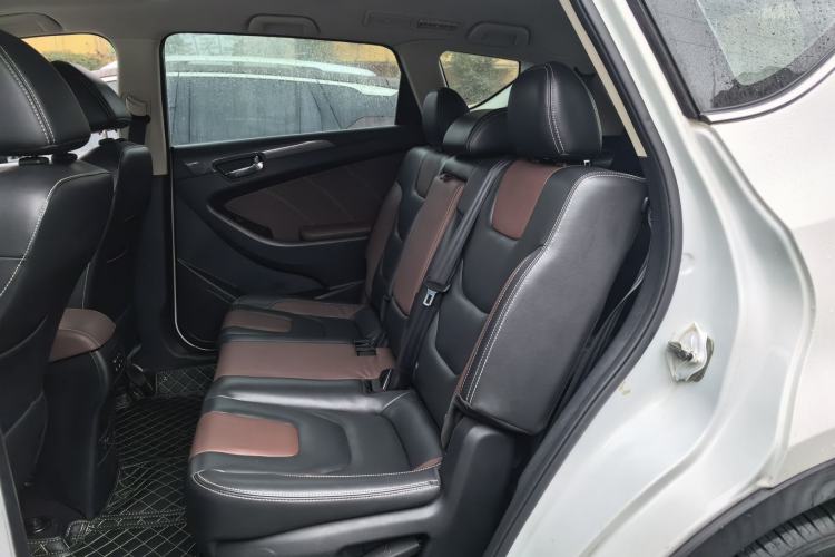 Used Dongfeng Fengon 580 2017 Revised Version 1.5T CVT Luxury Edition
