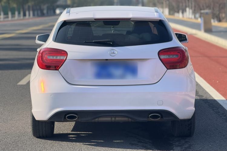 Used Mercedes-Benz A-Class 2015 A 200 Fashion Model