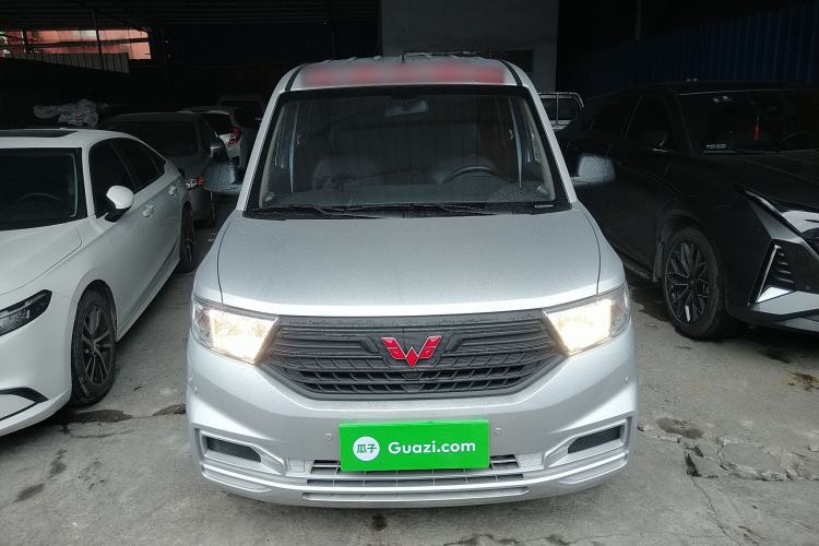 Used Wuling Hongguang V 2022 1.5L Jingqu Edition Electric-Assist LAR
