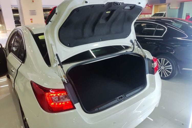 Used Subaru Legacy 2016 2.5i All-Wheel-Drive Glory Edition
