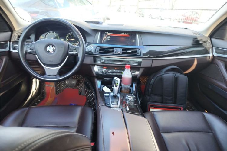 Used BMW 5 Series 2014 525Li Luxury Design Package
