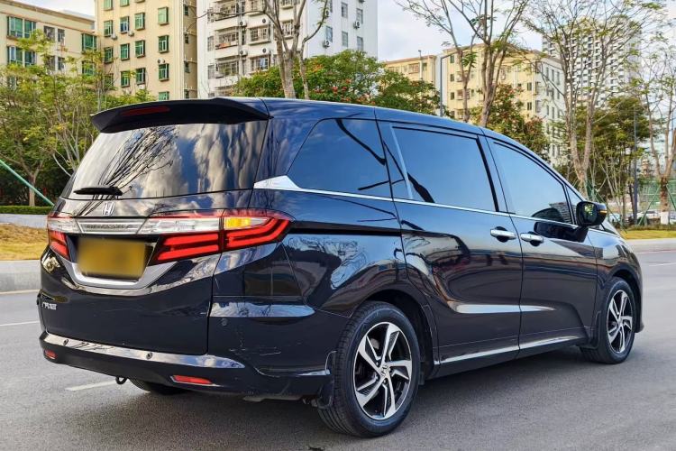 Used Honda Odyssey 2015 Updated Version 2.4L Smart Edition