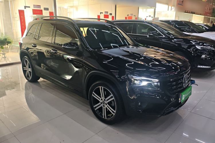 Used Mercedes-Benz GLB 2024 GLB 220 4MATIC

