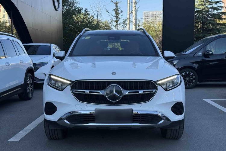 Used Mercedes-Benz GLC 2023 GLC 260 L 4MATIC Dynamic Edition 7-seater
