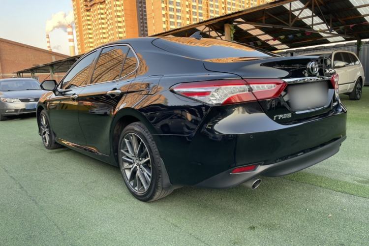Used Toyota Camry 2021 2.5G Luxury Edition
