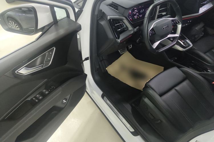 Used Audi Q4 e-tron 2023 40 e-tron Adventure Edition