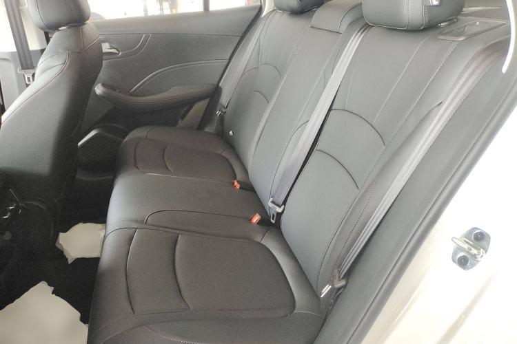 Used Roewe i5 2023 1.5L CVT Luxury Edition
